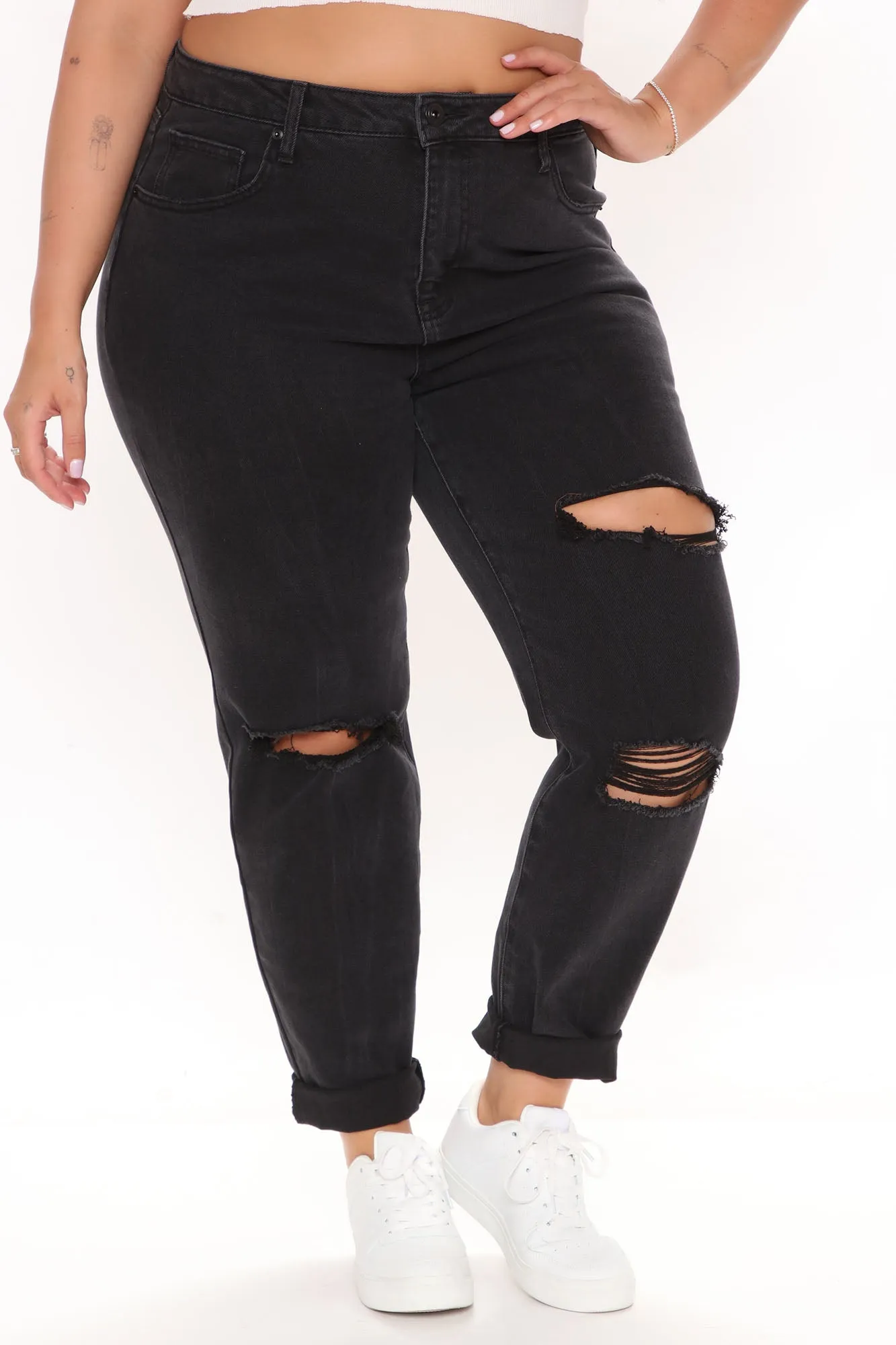 A Role Model Slim Fit Mom Jeans - Black